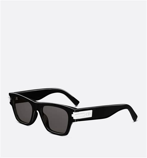 DiorBlackSuit XL S2U Black Rectangular Sunglasses .